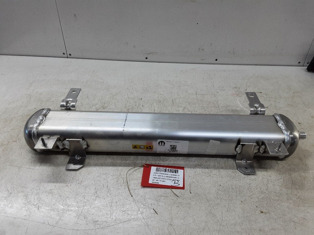DIVERS DIVERS Jeep Grand Cherokee L (WL) (68453790AB), Jeep, Mevr. I. Hauben, Utilisé, Rue de l'Espoir 34 34
4030  GRIVEGNÉE, BE
