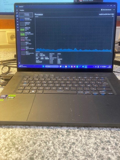 Gaming Laptop  ASUS ROG Zephyrus, Computers en Software, Windows Laptops, Zo goed als nieuw, 16 inch, SSD, 3 tot 4 Ghz, 32 GB
