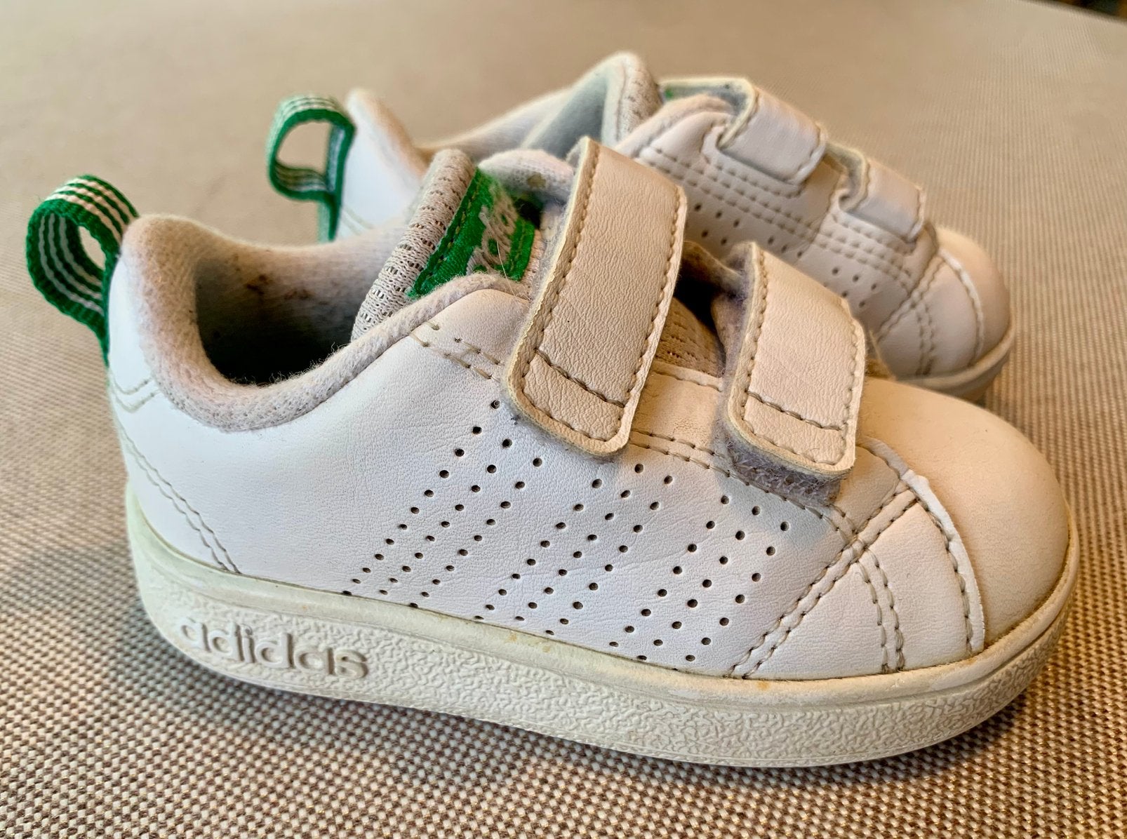 Adidas kinderschoenen / sneakers, Ophalen, Gebruikt, Jongen of Meisje, Schoenen
