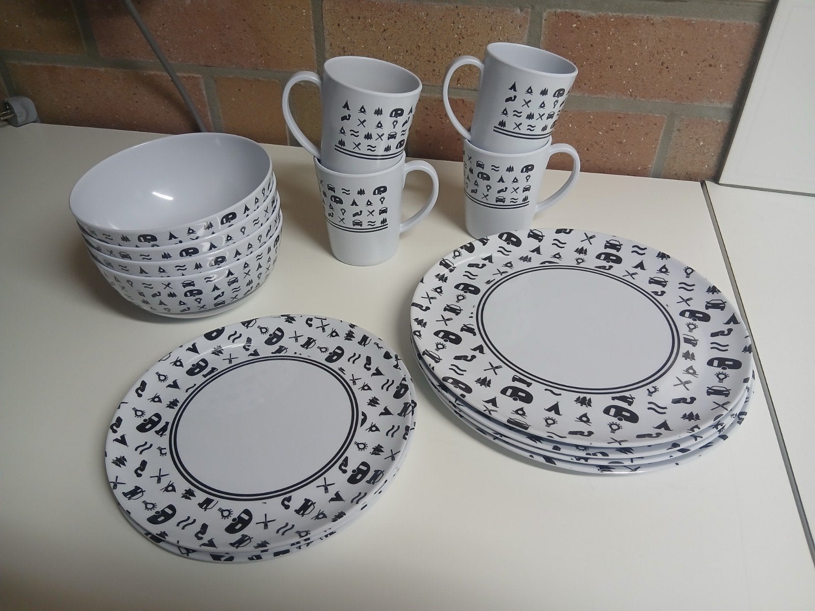 Melamine kampeer set, Ophalen