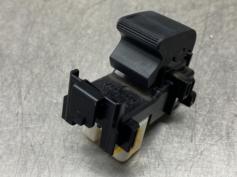 COMMUTATEUR VITRES ELECTRIQUES Toyota RAV4 (A4), Utilisé, Toyota
