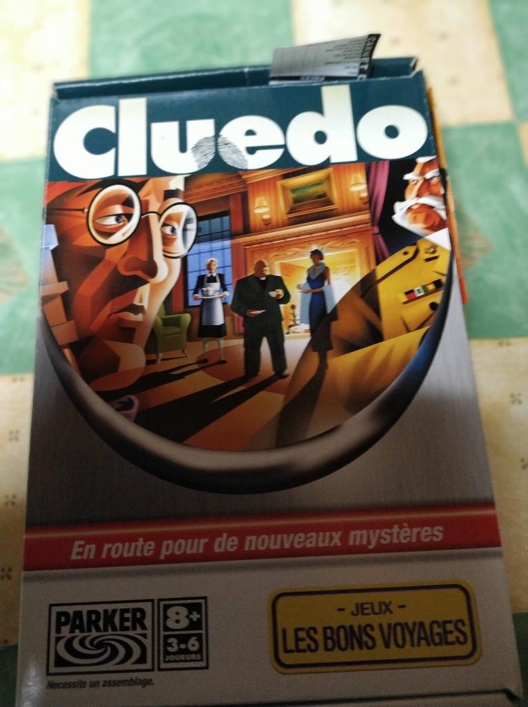 cluedo leuk gezelschapspel splinternieuw, Hobby en Vrije tijd, Ophalen of Verzenden, Nieuw
