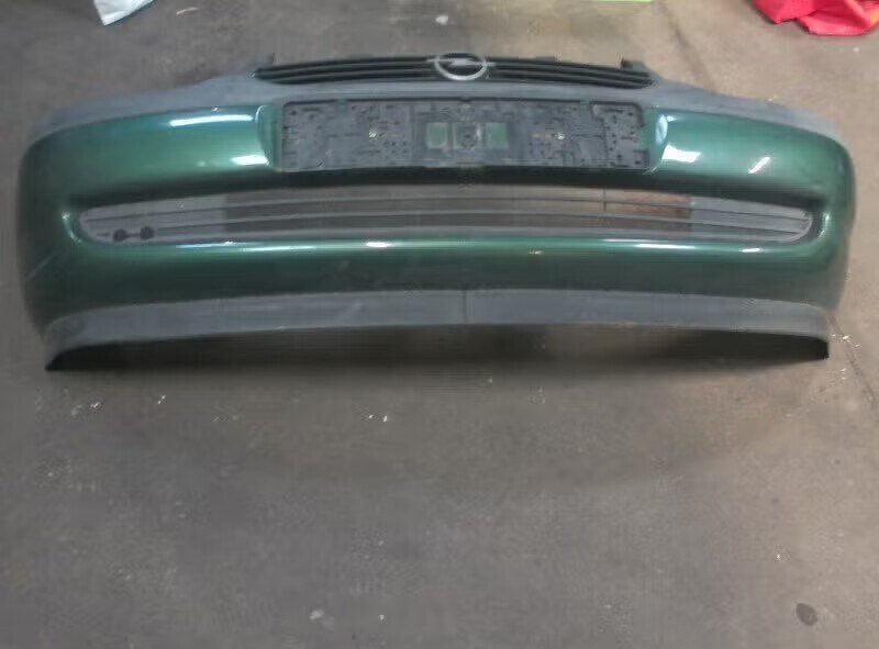 BUMPER VOOR KLEUR Z359 Opel Corsa B (73 / 78 / 79), Bahnhofsplatz 65423 Rüsselsheim am Main, DE, Gebruikt, Voor, Opel