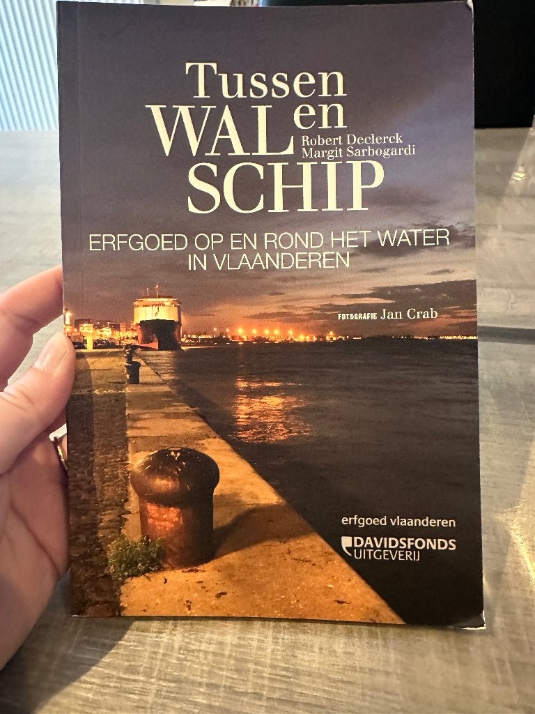 Tussen wal en schip, Boeken, Ophalen, Zo goed als nieuw