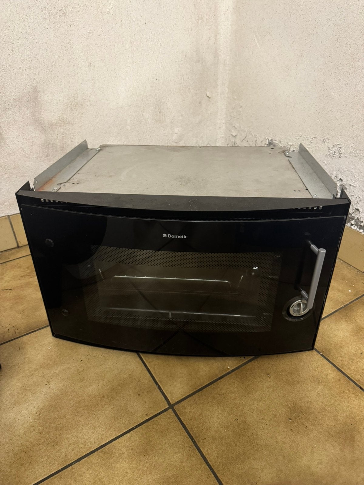 Dometic gasoven inbouw, Ophalen, Zo goed als nieuw