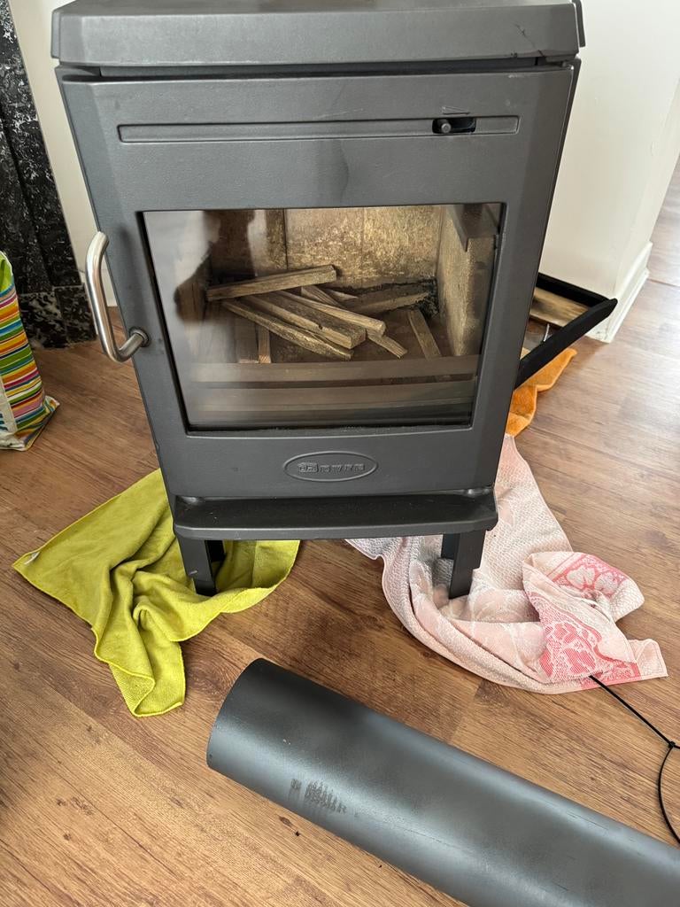 Dove houtkachel, Ophalen, Zo goed als nieuw, Hout, Houtkachel