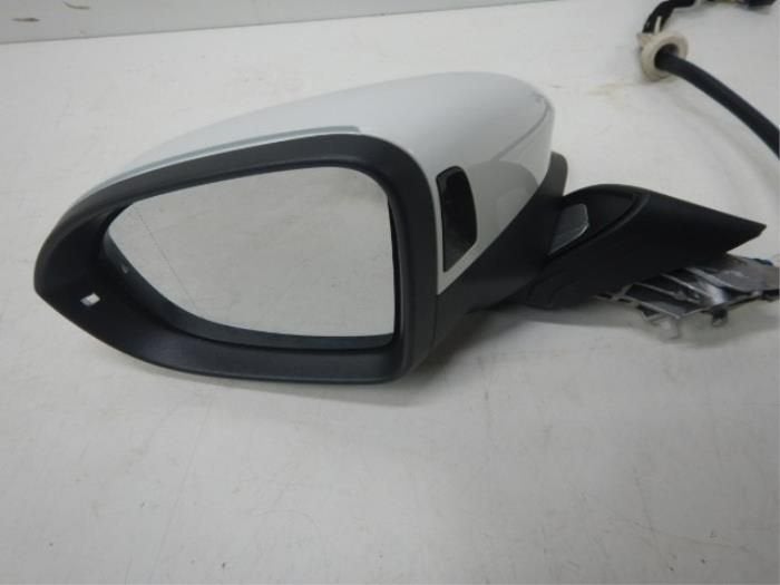 VW Golf 8 Facelift Spiegel Links Inklapbaar Side Cam LC9A, Ophalen of Verzenden, Gebruikt