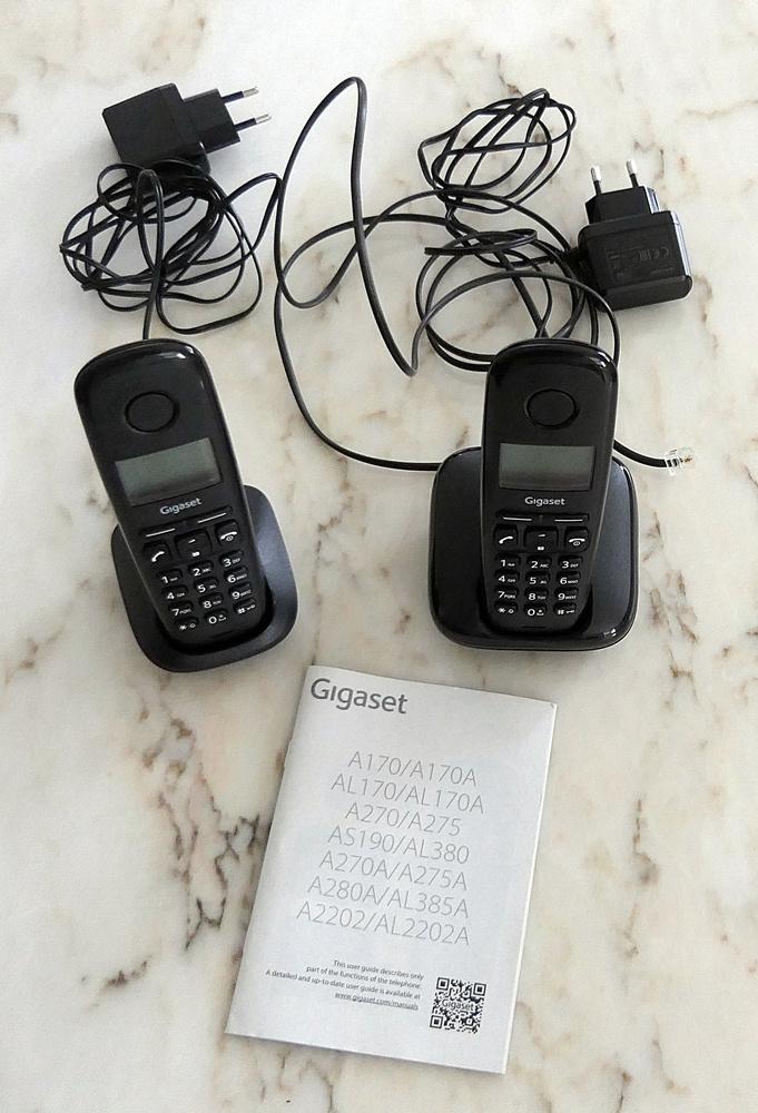 Telefoons Gigaset, Télécoms, Téléphones fixes | Combinés & sans fil, Enlèvement, Comme neuf, 2 combinés