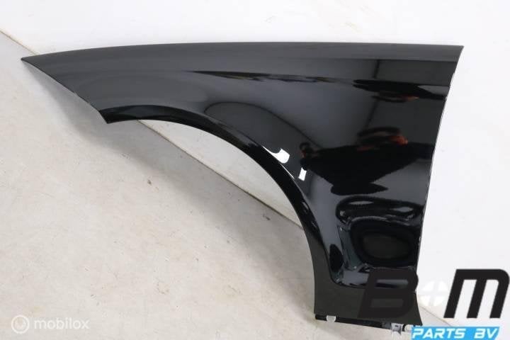 Voorscherm links Mercedes CLS W218 2188800118, Utilisé