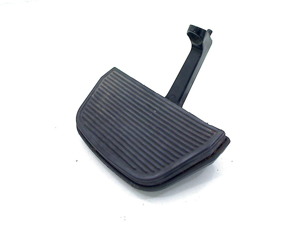TREEPLANK Harley Davidson Road King (01-1970/-), Dhr. S. di Majo, Gebruikt, Info@cama-motorparts.nl, P.J. Troelstraweg 8 8
3144 CX  MAASSLUIS, NL