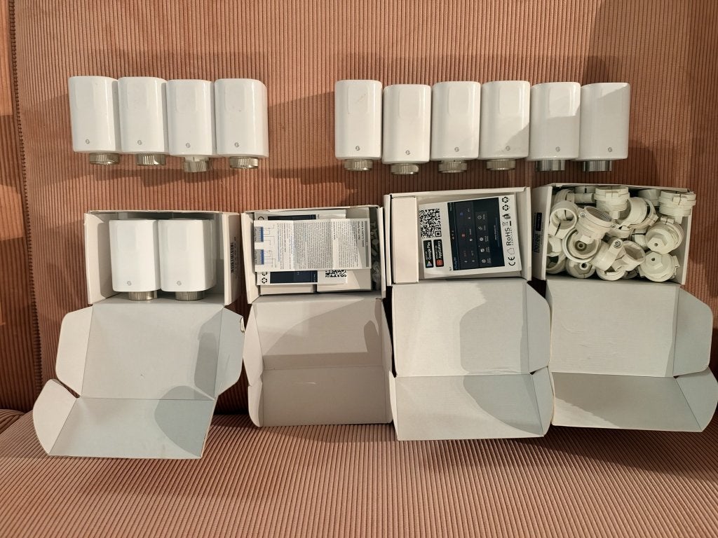 Lot 12 Shelly TRV wifi radiatorkranen + adapters, Ophalen of Verzenden, Slimme thermostaat, Gebruikt