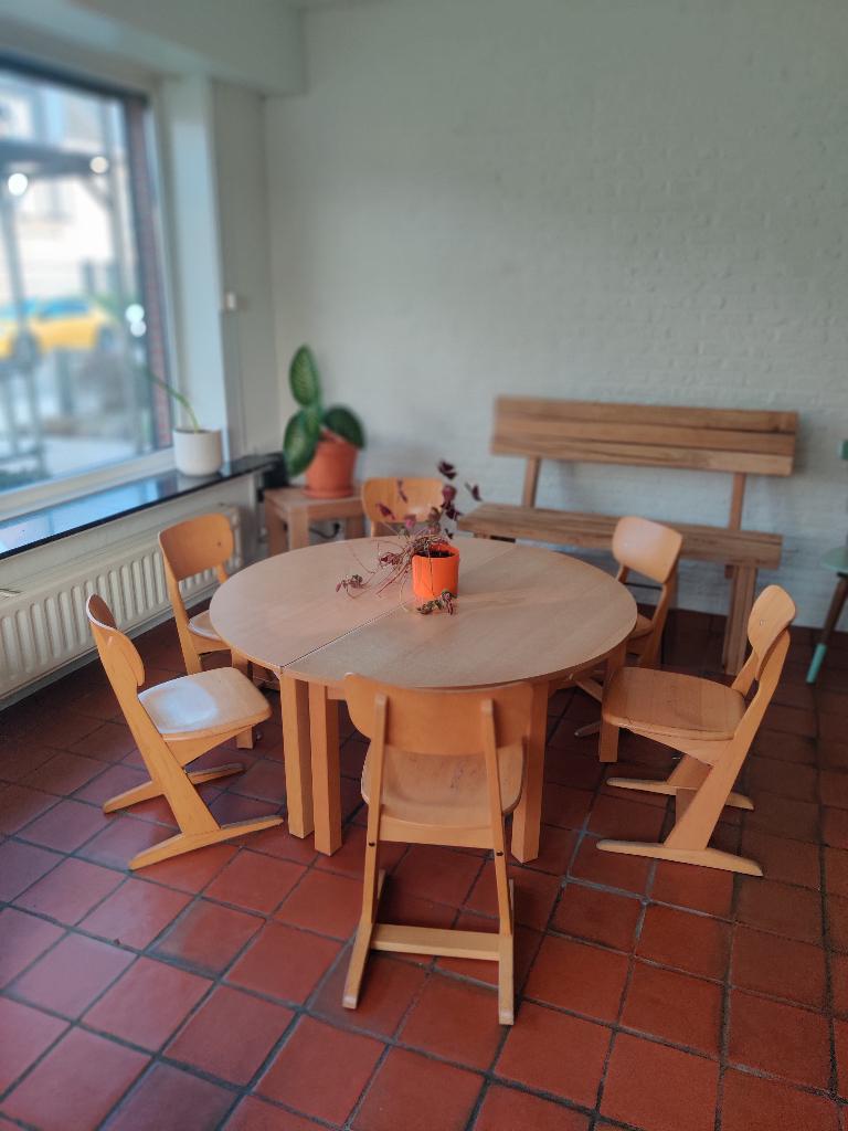 Vintage kleuterschool tafel met 6 stoelen, Enlèvement, Utilisé, Möbelwerk Niesky, 4 à 6 chaises