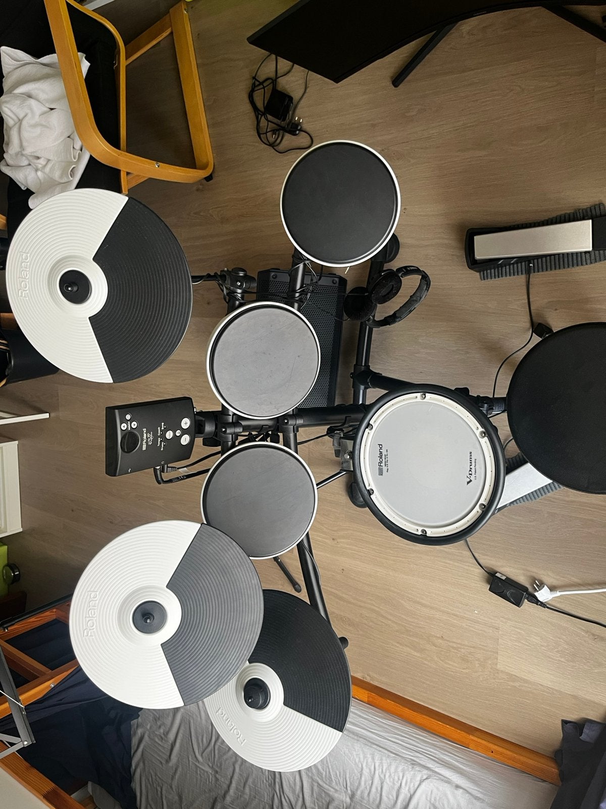 Roland TD-1DMK V-Drums Elektronisch Drumstel + Drumkruk, Muziek en Instrumenten, Drumstellen en Slagwerk, Ophalen, Zo goed als nieuw