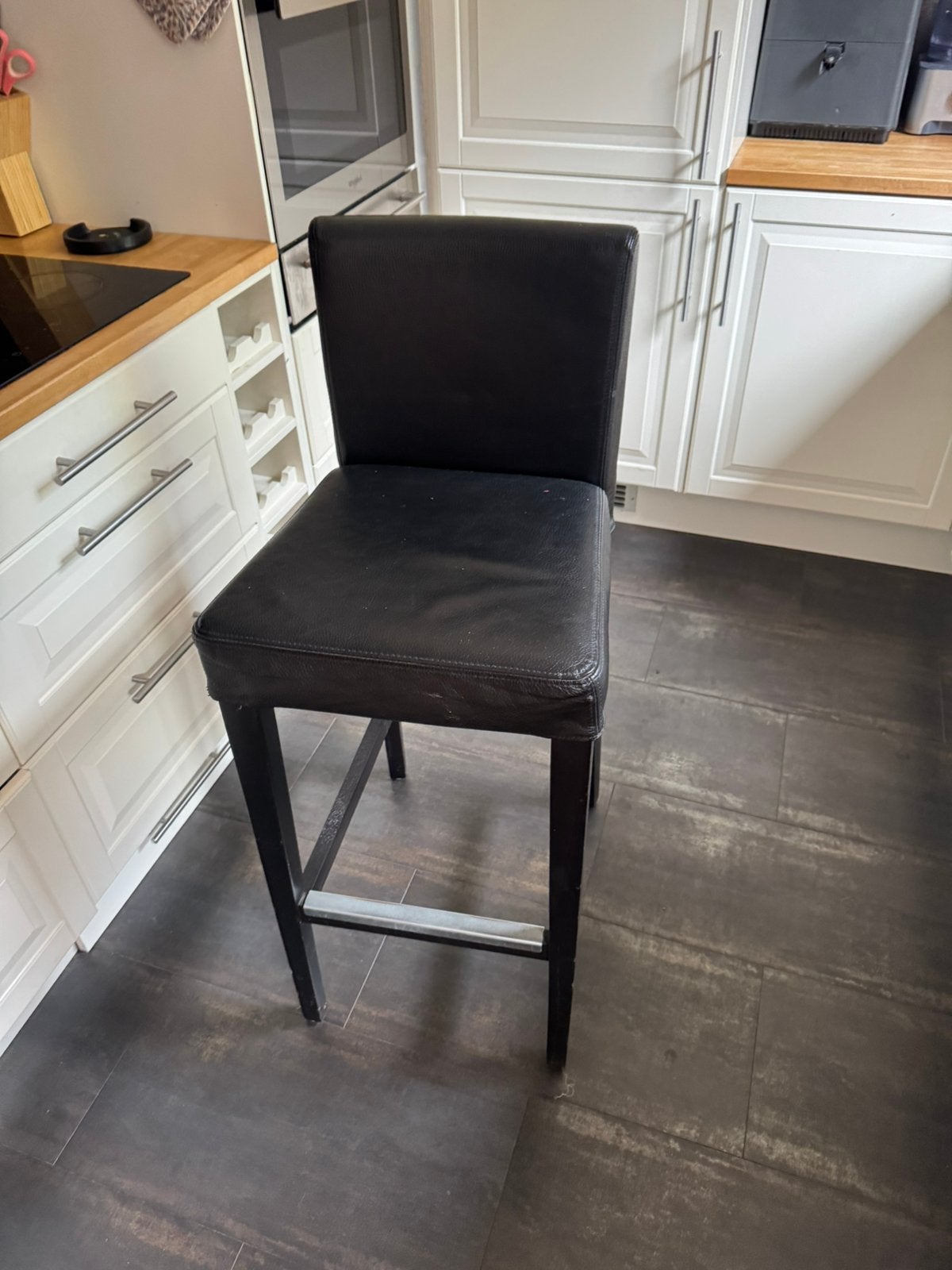 Chaise haute, Maison & Meubles, Tabourets de bar, 1 tabouret, Avec repose-pieds, Comme neuf, Enlèvement