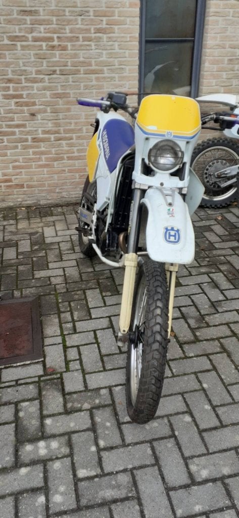 husqvarna 350 cc + twee 610 cc +cafe racer, Motos, 350 cm³, Occasion, Permis Moto A1 minimum, Particulier