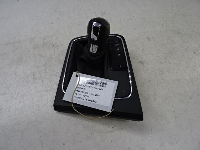 SCHAKELPEDAAL Seat Leon ST (5FF) (01-2012/08-2020), Gebruikt, Seat