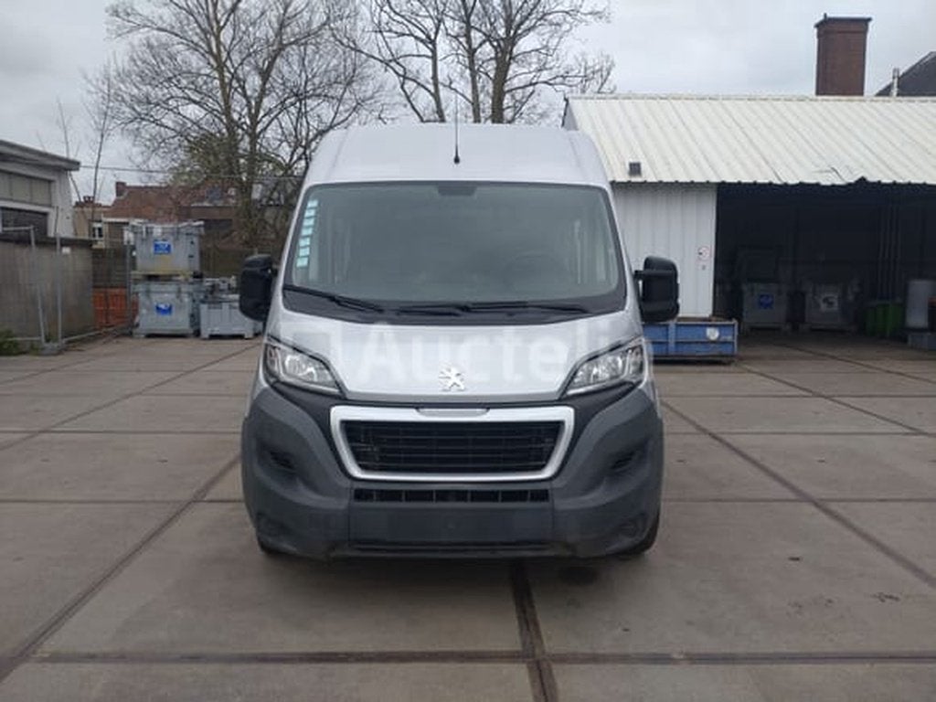 Peugeot Boxer Multicab (183646 KM), Auto's, Bestelwagens en Lichte vracht, Overige brandstoffen, Bedrijf, Te koop, Peugeot