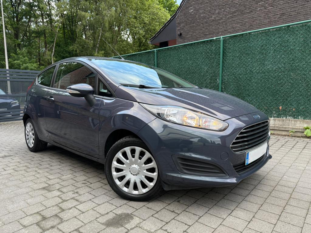 Ford Fiesta 1.25 essence - 45 000 km - 2013, Autos, Particulier, Fiësta, Essence, Verrouillage central