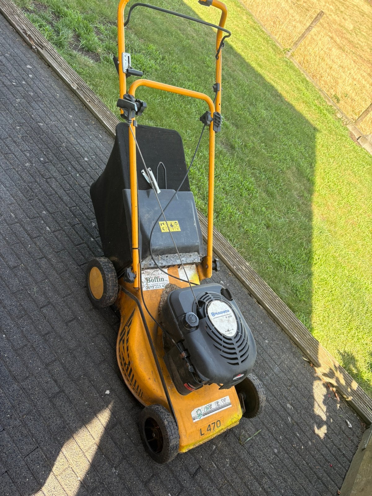 Grasmaaier husqvarna, Ophalen, Gebruikt, Benzine-grasmaaier