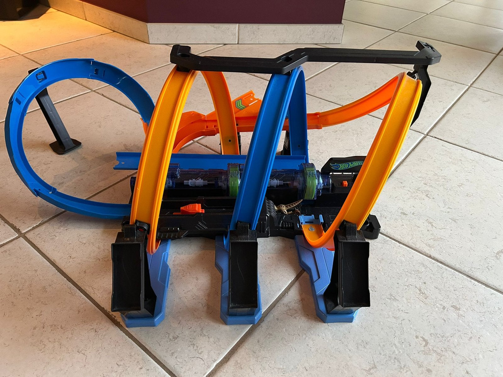 Racebaan Hotwheels met looping, Ophalen, Racebaan, Zo goed als nieuw, Hot Wheels