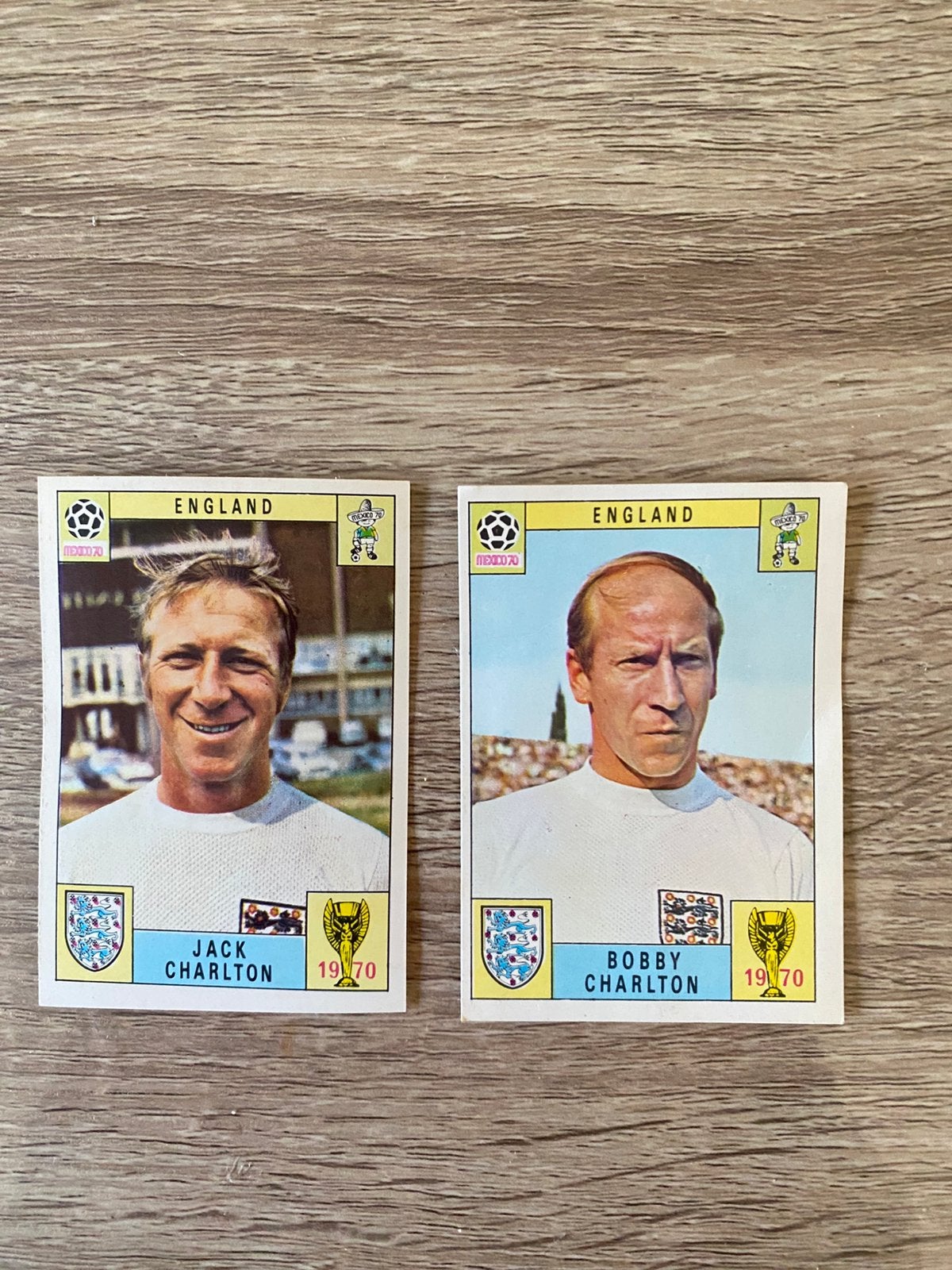 2 images panini Mexico 70 les frères Charlton, Collections, Enlèvement ou Envoi, Comme neuf