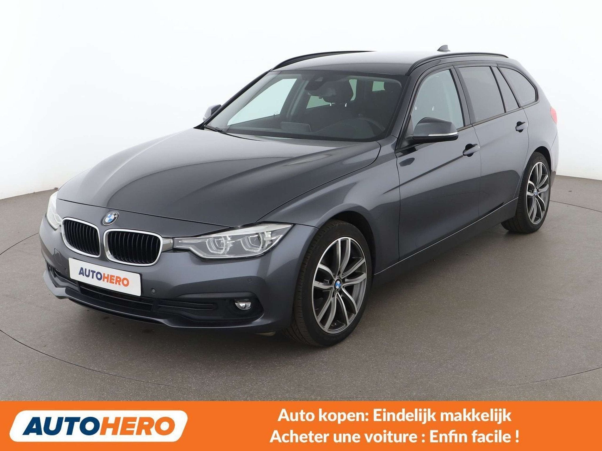 BMW 3 Serie 318 318d Advantage (automatique), Argent ou Gris, Achat, https://public.car-pass.be/vhr/c41708a4-73a3-4781-920a-4c80cbf1a5b4