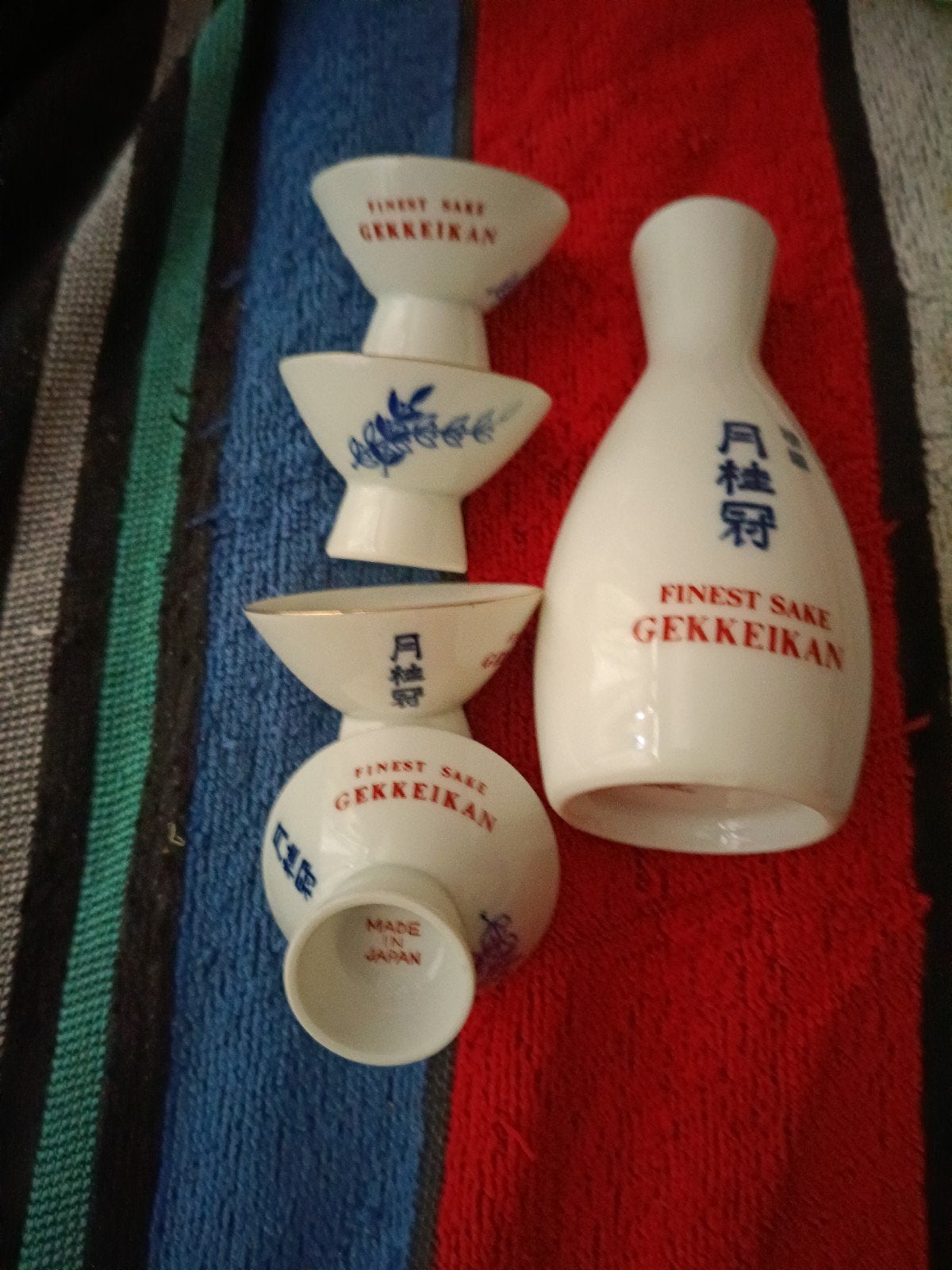 set à saké japonais vintage, Enlèvement, Comme neuf, Verres et Verres à shot