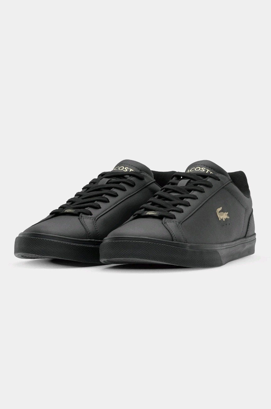 Splinternieuwe Lacoste Sneakers - maat 41 - zwart, Kleding | Heren, Schoenen, Nieuw, Sneakers, Zwart, Ophalen
