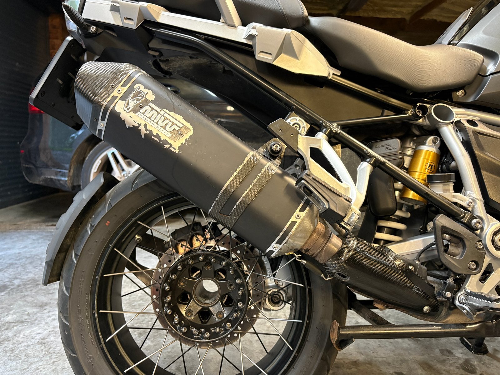 Uitlaat MIVV - BMW R 1250 GS/A, Enlèvement