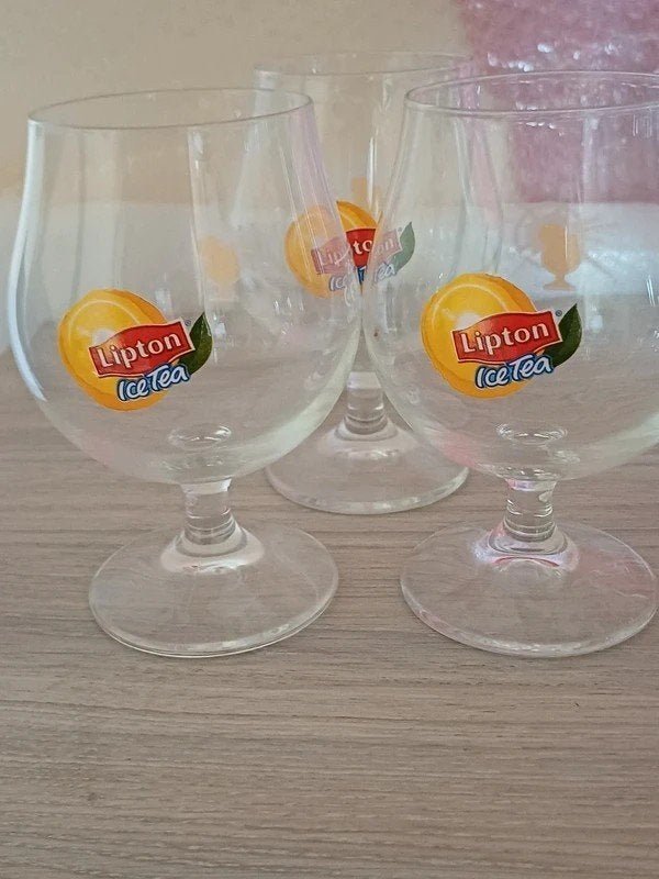 Set van 3 officiële Lipton Ice Tea ballonglazen (25 cl), Verzenden, Zo goed als nieuw, Frisdrankglas