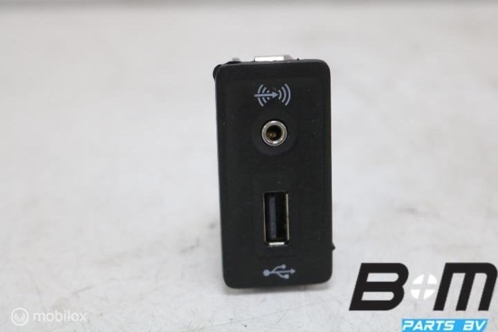 USB / AUX - in VW Passat B8 Limo 5G0035222, Autos : Divers, Autoradios, Utilisé