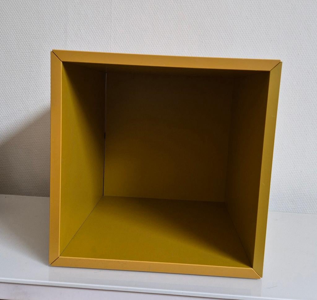 3x Eket kast IKEA okergeel, 25 à 50 cm, Moins de 100 cm, Comme neuf, Enlèvement