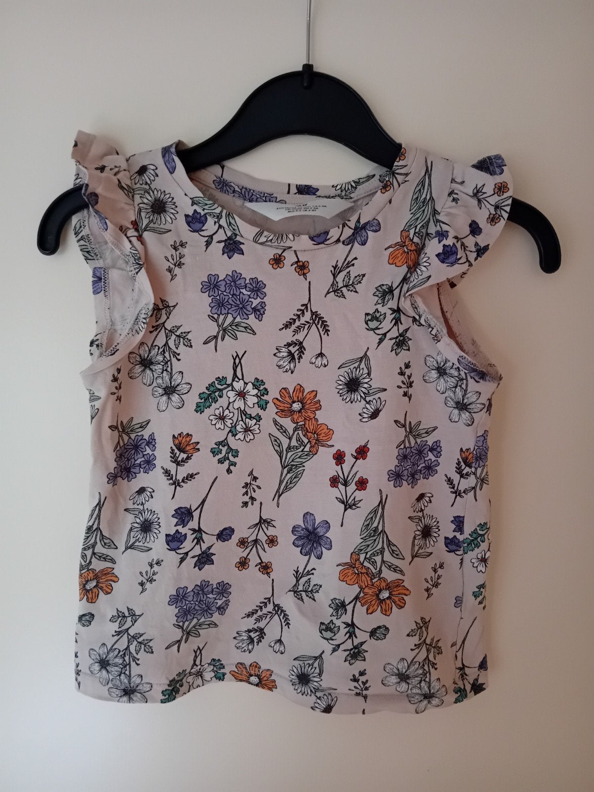 T-shirt met bloemen, Kinderen en Baby's, Kinderkleding | Maat 98, Gebruikt, Meisje, H&M, Ophalen of Verzenden