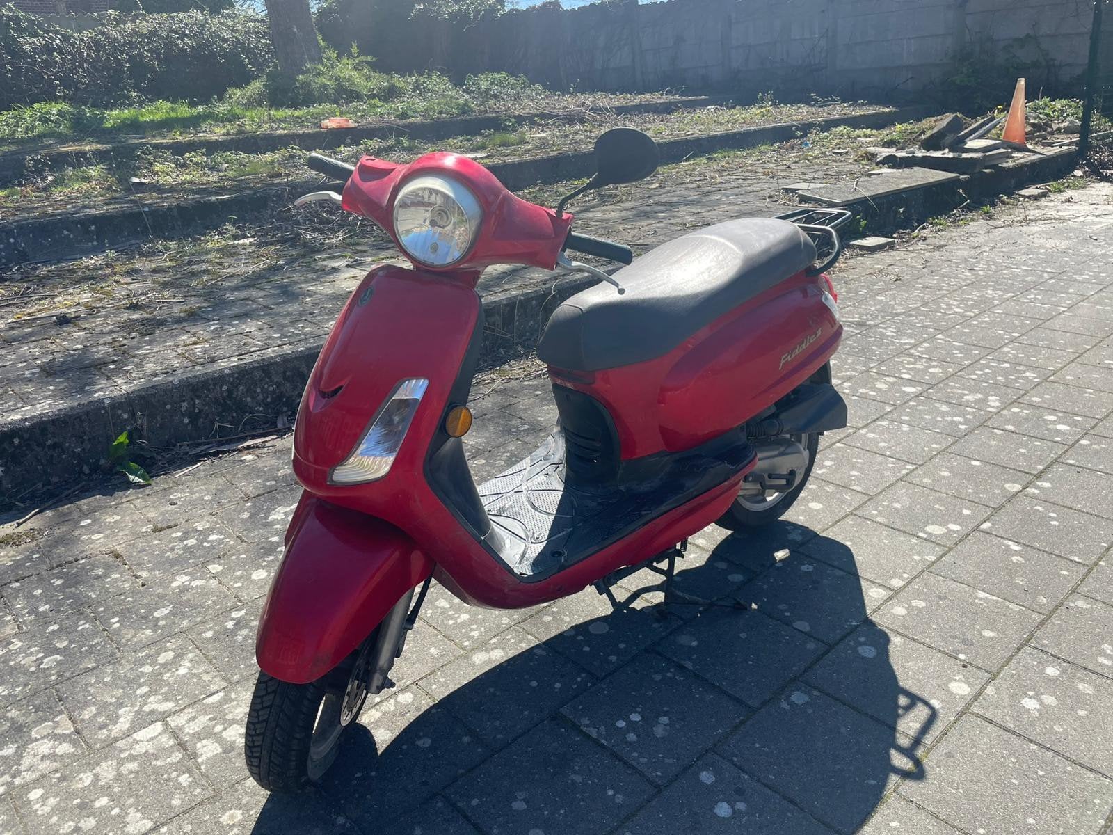 brommer/scooter klasse b sym fidlle 2, Fietsen en Brommers, Ophalen, 49 cc, Benzine, Fiddle