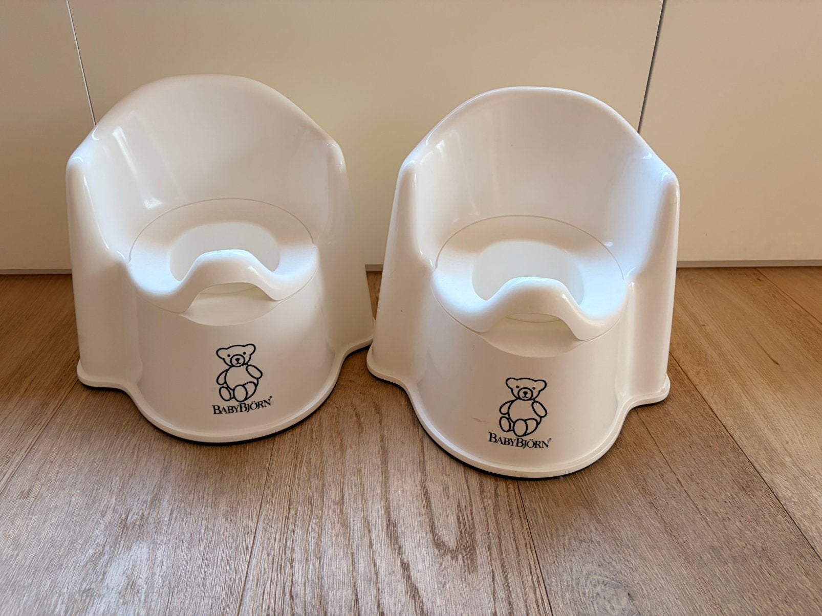 2 potjes babybjorn, Kinderen en Baby's, Ophalen, Zo goed als nieuw