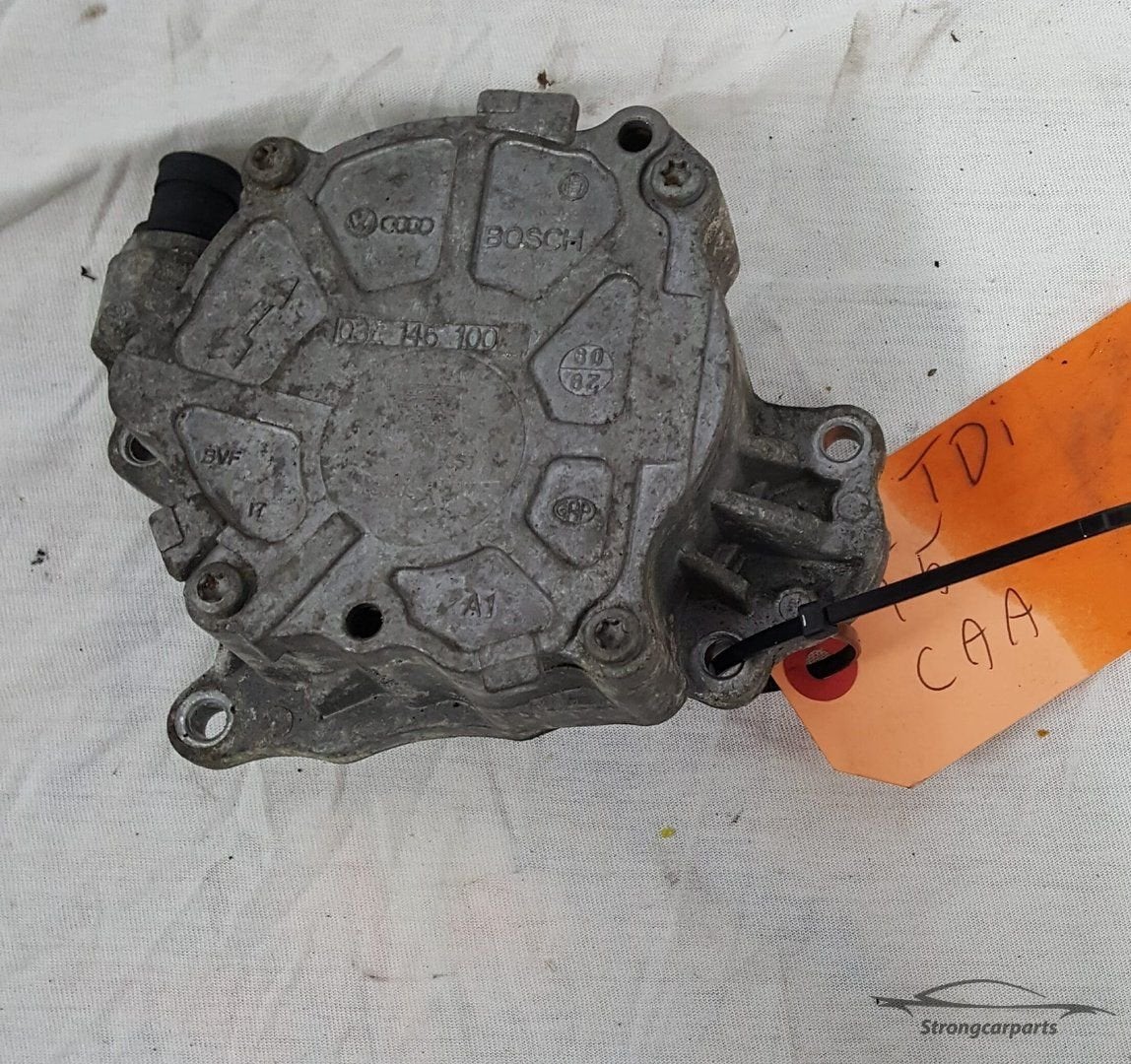 Vacuumpomp VW transporter T5 2.0tdi 03L145100F motorcode CAA, Gebruikt, -, Volkswagen, -