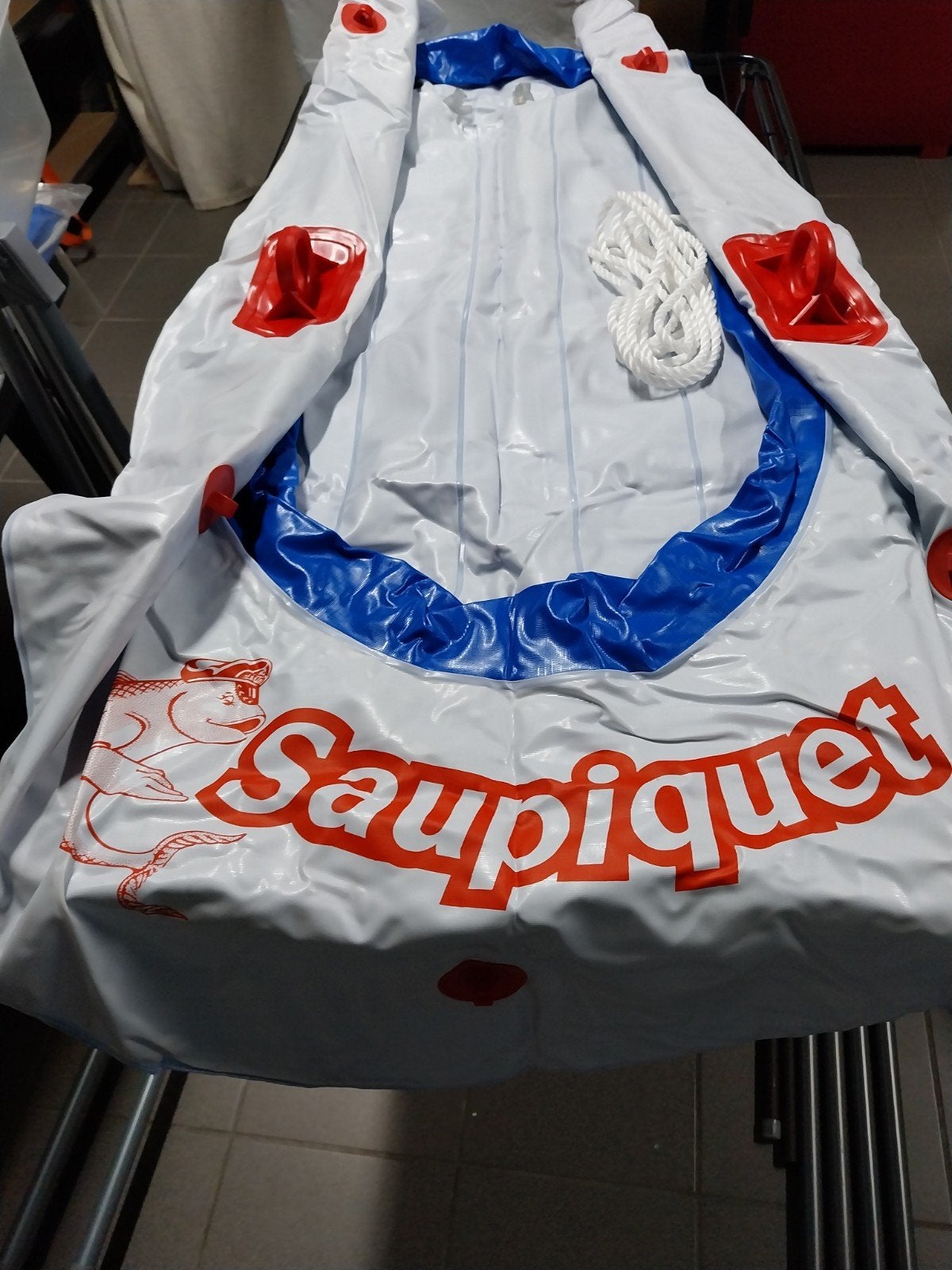 [VENDS] 2 Bateaux Gonflables Publicitaires SAUPIQUET (Vtg), Plus, Enlèvement ou Envoi