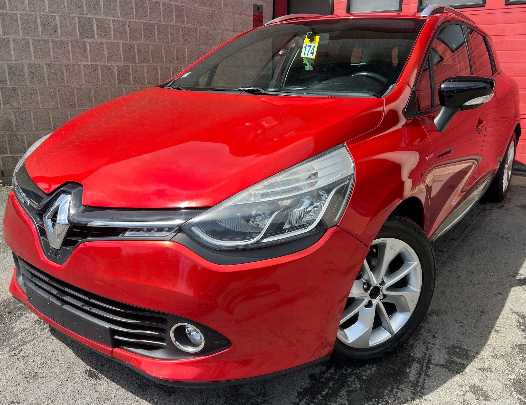 Renault Clio 1.5 dCi Energy Limited + CLIM + NAVI, Autos, Achat, Euro 6, Entreprise, Boîte manuelle