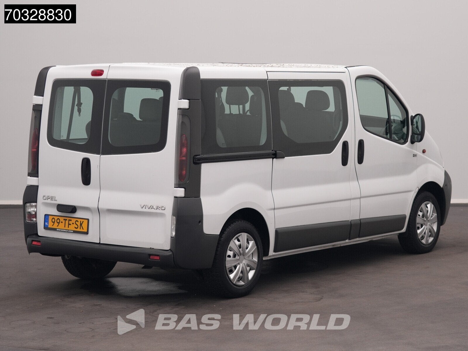 Opel Vivaro 82pk Personenvervoer 9-Persoons L1H1 Taxi TV Pas, Auto's, Bestelwagens en Lichte vracht, 1940 kg, Stof, Gebruikt, 4 cilinders