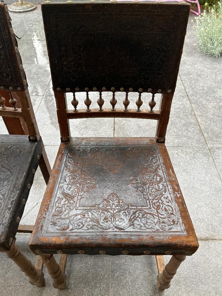Chaises HENRI II cuir frappé, Antiquités & Art, Enlèvement