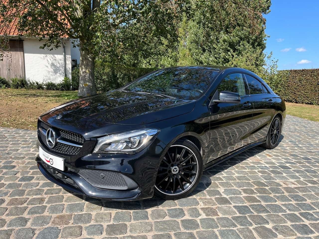 Mercedes-Benz CLA 200 d AMG Pack/Alcantara/Navi/PDC/Clima/C, Autos, Mercedes-Benz, CLA, Achat, 4 portes, Entreprise
