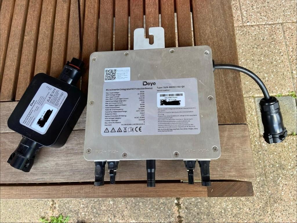 Micro omvormer, Doe-het-zelf en Bouw, Zonnepanelen en Toebehoren, Ophalen, Zo goed als nieuw, Overige typen