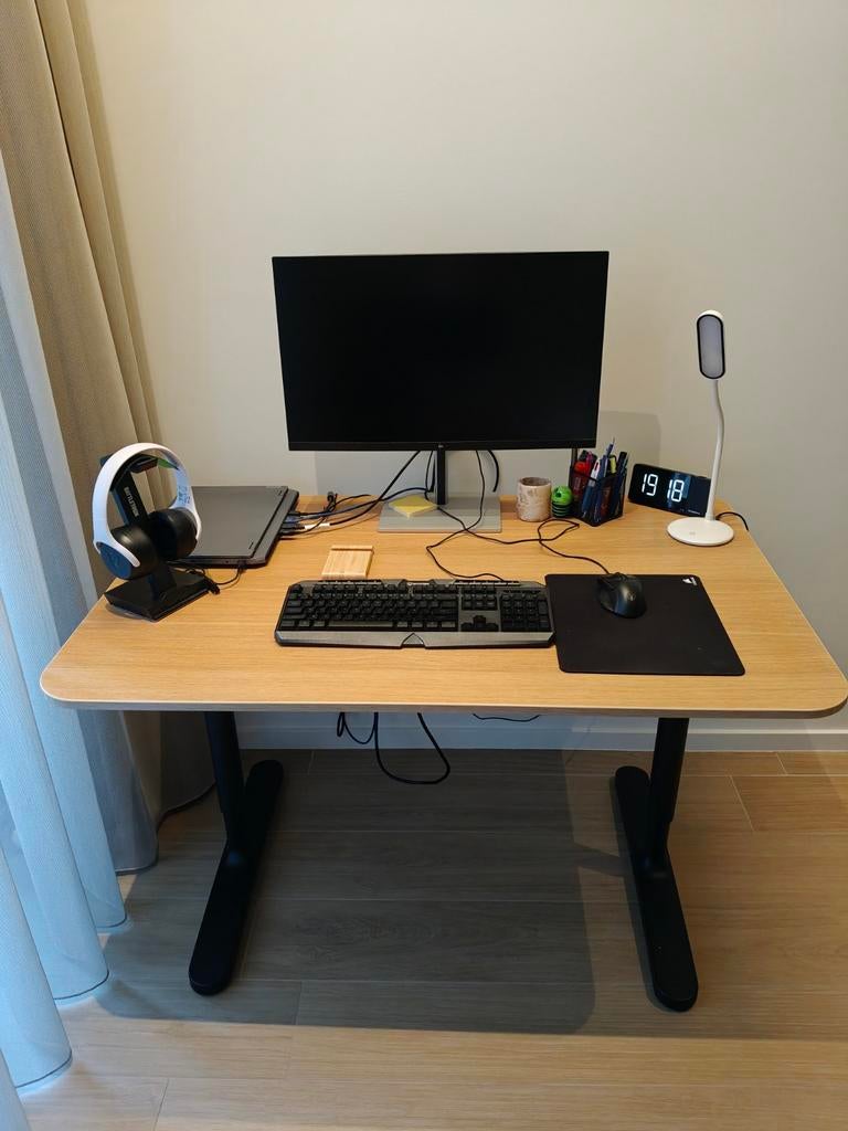 Bureau, Huis en Inrichting, Bureaus, Ophalen, IKEA