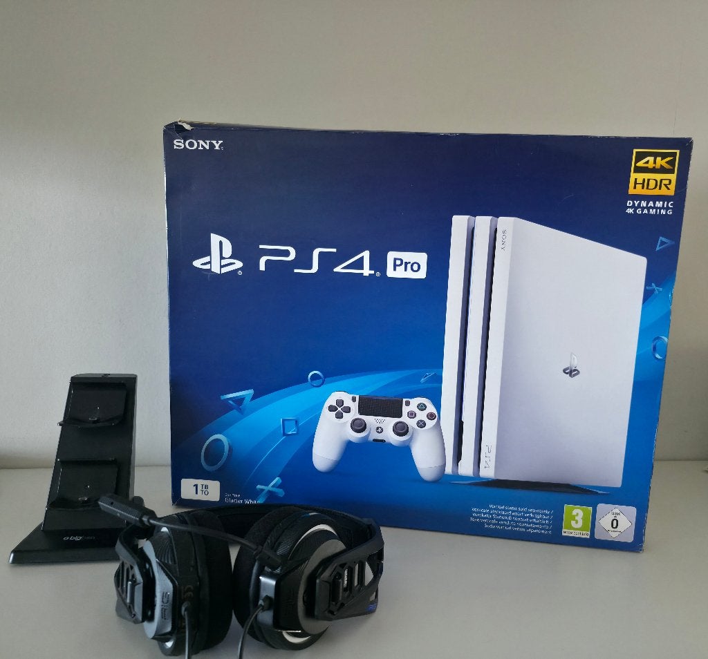 Playstation 4 Pro, wit, 1Tb in nieuwstaat!, Consoles de jeu & Jeux vidéo, Comme neuf, Enlèvement, 1 TB, Pro