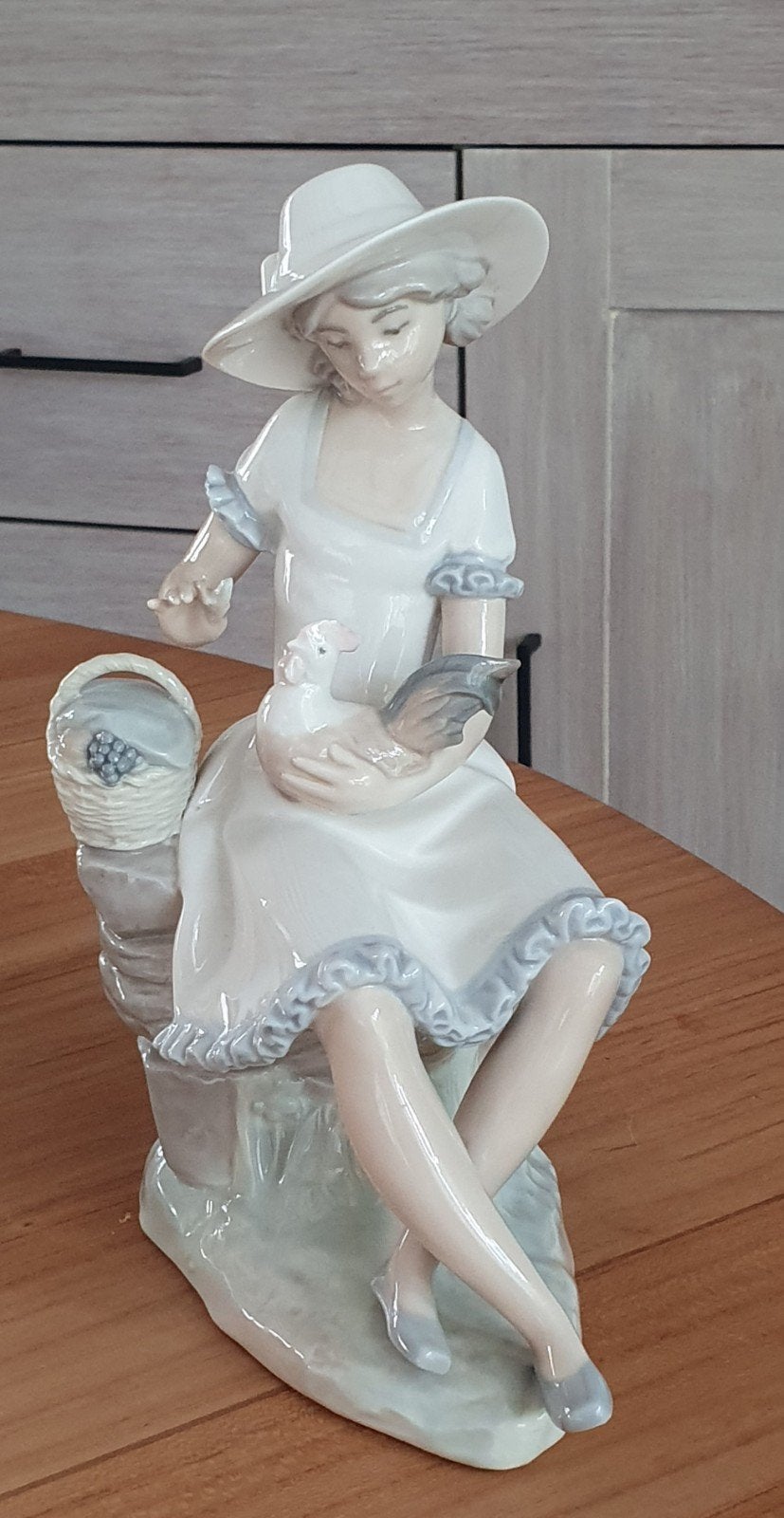 Antiek groot Lladro Nao beeld, Enlèvement ou Envoi, Comme neuf, Humain