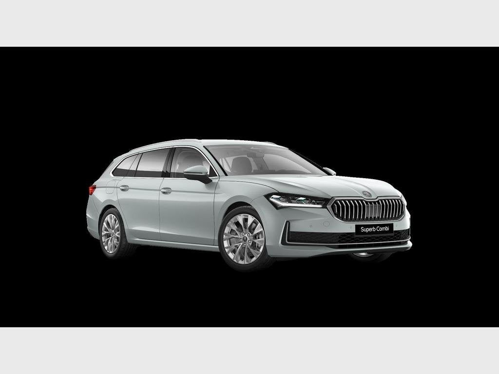 Skoda Superb Combi PHEV Superb Combi Corporate 1,5 TSI iV 11, Auto's, Automaat, Hybride Elektrisch/Benzine, Te koop, Navigatiesysteem