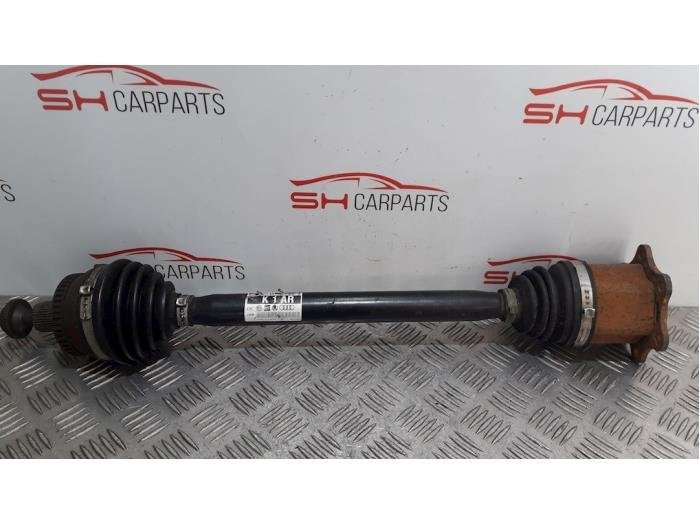Aandrijfas links-voor van een Audi A4, Gebruikt, -, -, -