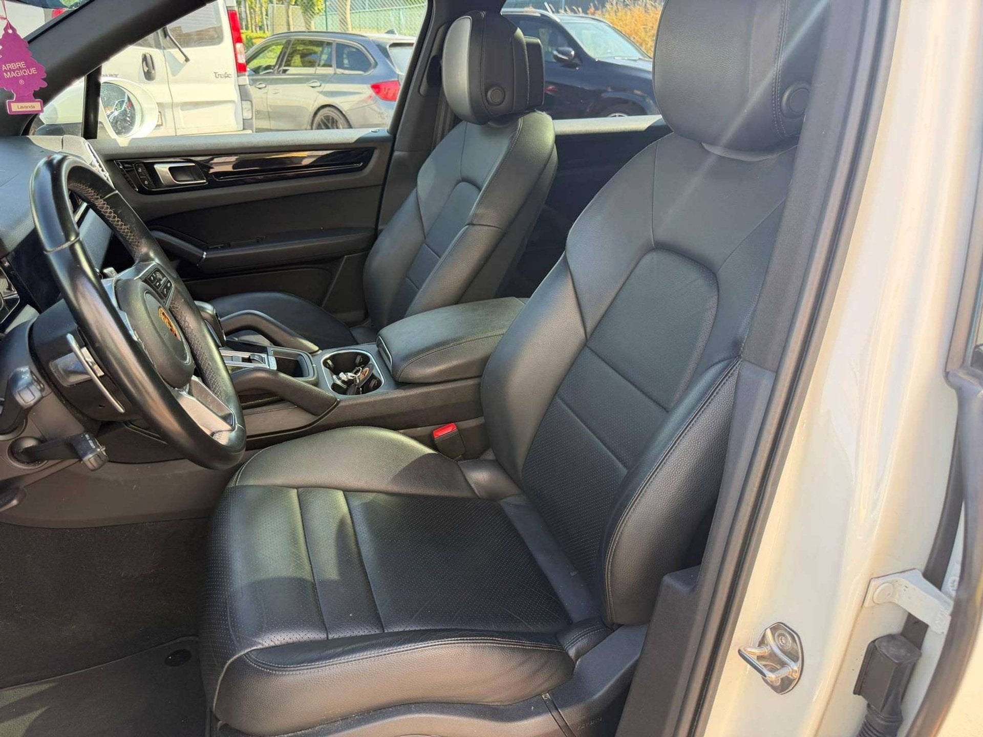 Porsche Cayenne 3.0i V6 PHEV 462pk Pano/Carplay/Air Susp/Cam, Automaat, Cayenne, Gebruikt, 340 kW