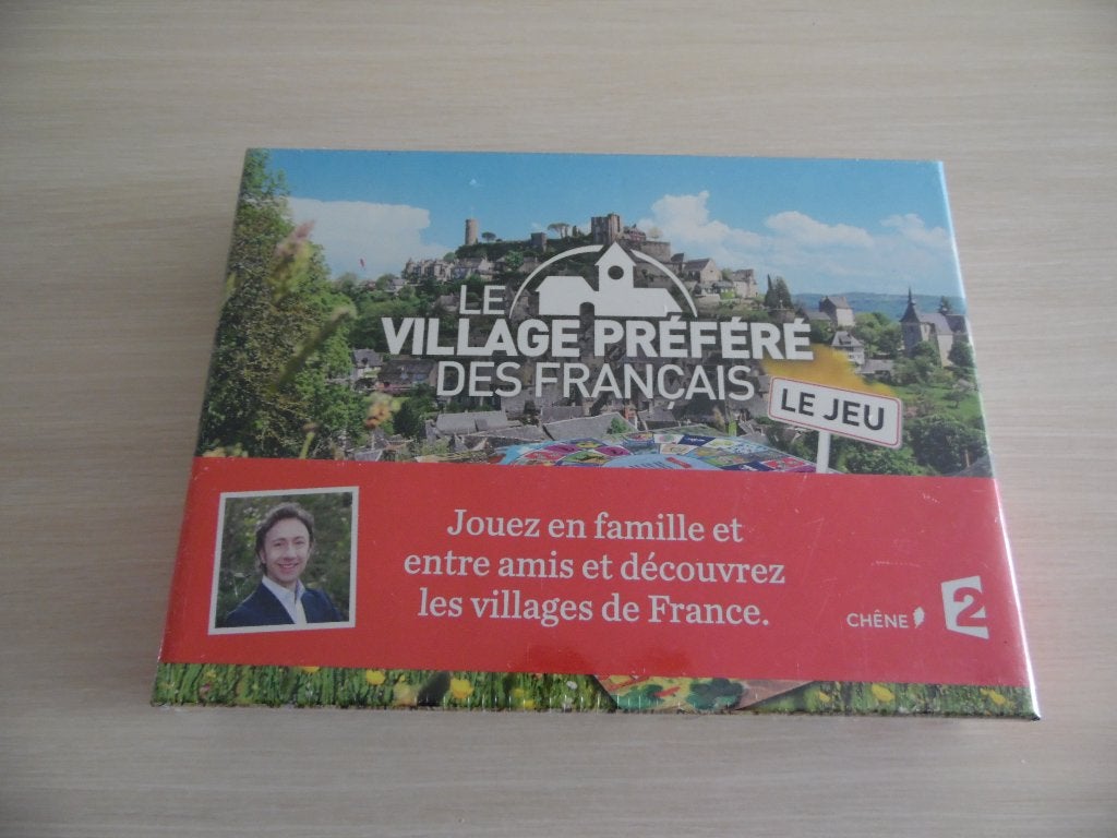 LE VILLAGE PRÉFÉRÉ DES FRANÇAIS     NEUF SOUS BLISTER, Enlèvement ou Envoi, Neuf, Découverte