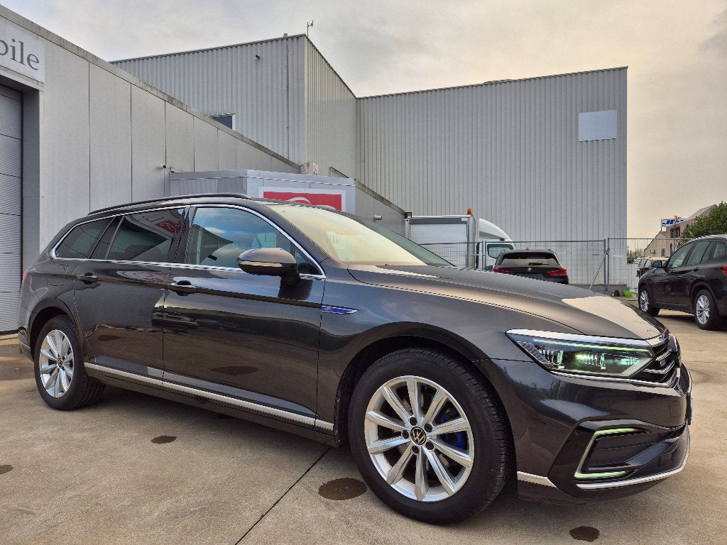 Volkswagen Passat GTE 1.4 TSI / PHEV HYBRID / DSG !, Autos, 1395 cm³, Achat, Euro 6, Entreprise